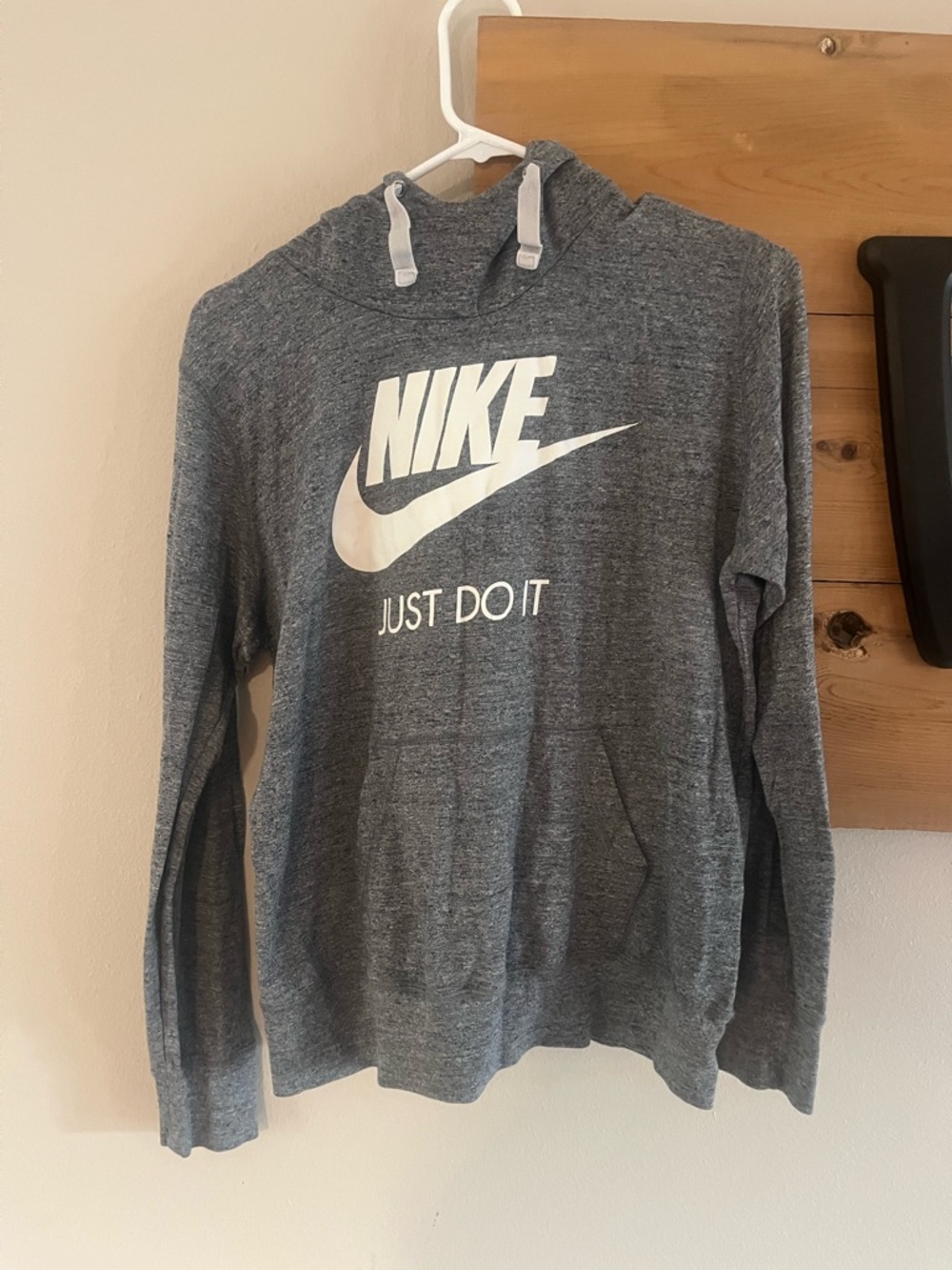 Nike Youth XL light weightCharcoal Gray Hooded Sweatshirt with White Logo